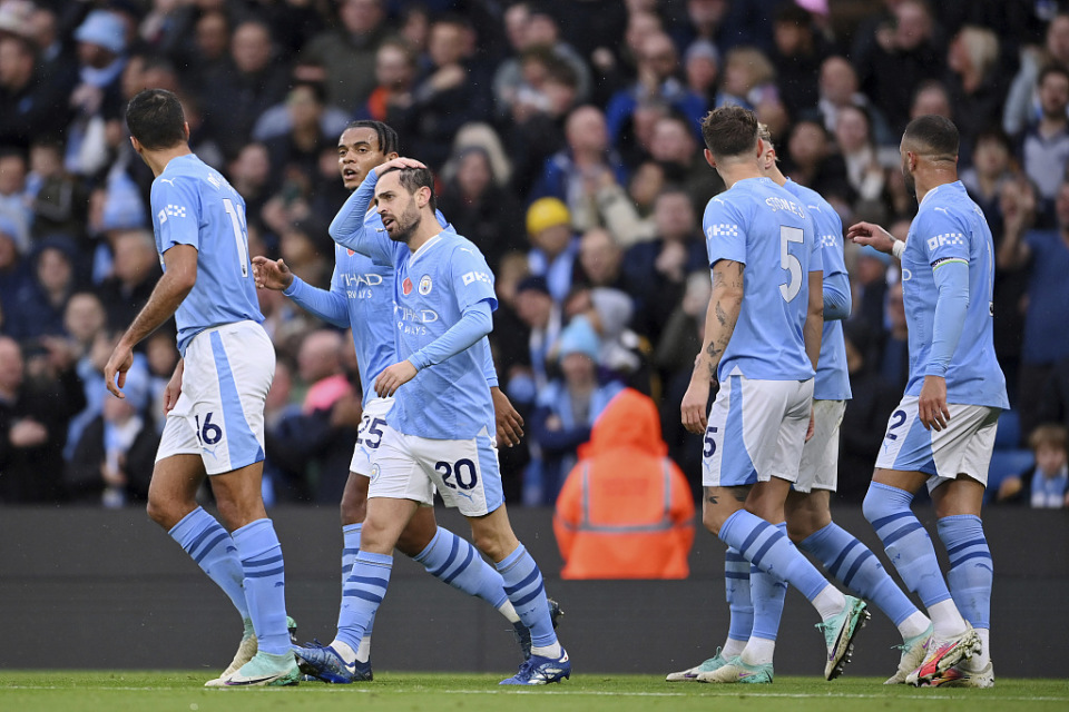 星空体育官网- 离谱！德布劳内连续十场比赛得分超过绝杀费耶诺德围绕西甲门线救险，休斯敦火箭再遭质疑备战荷甲