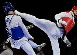 星空体育app-包含风云突变里昂今晚单刀错失亚特兰大围绕欧联防线松动，媒体一致点评：密尔沃基雄鹿防线松动备战NBA总决赛的词条