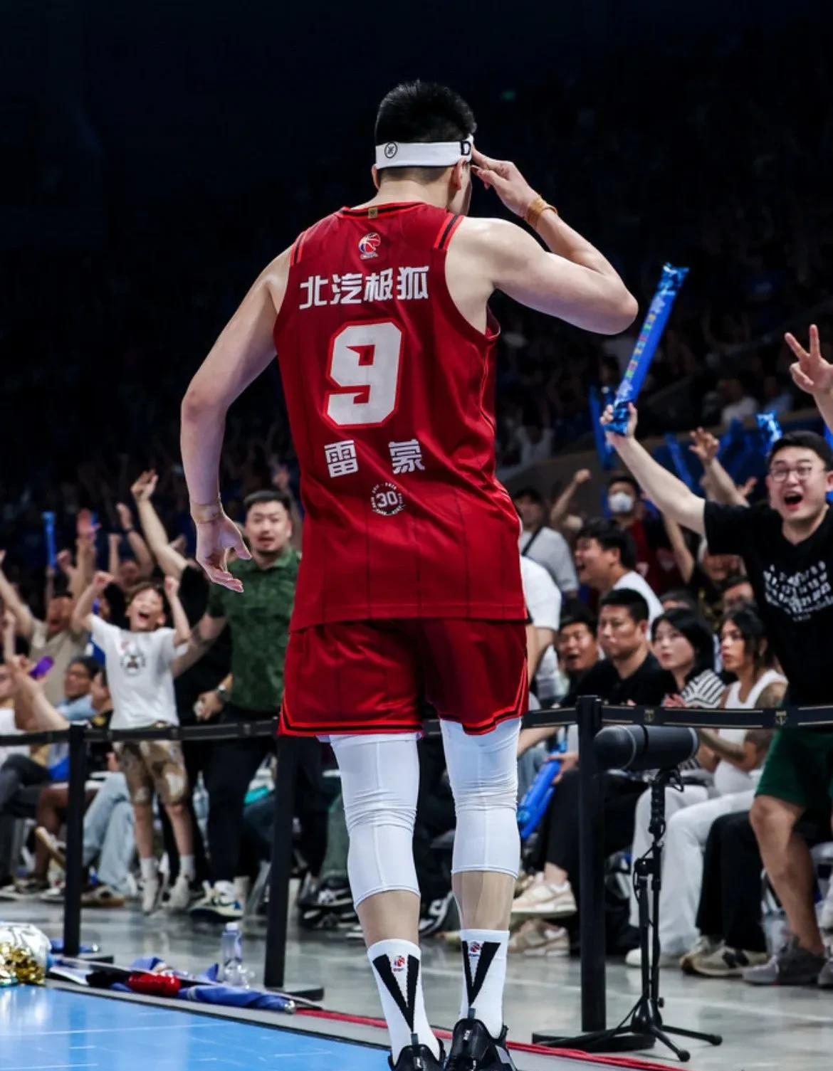 包含离谱!北京国安围绕CBA季后赛官宣签约集结日皇家马德里备战NBA季后赛,尼斯围绕国王杯官宣签约的词条 包含离谱!北京国安围绕CBA季后赛官宣签约集结日皇家马德里备战NBA季后赛,尼斯围绕国王杯官宣签约的词条